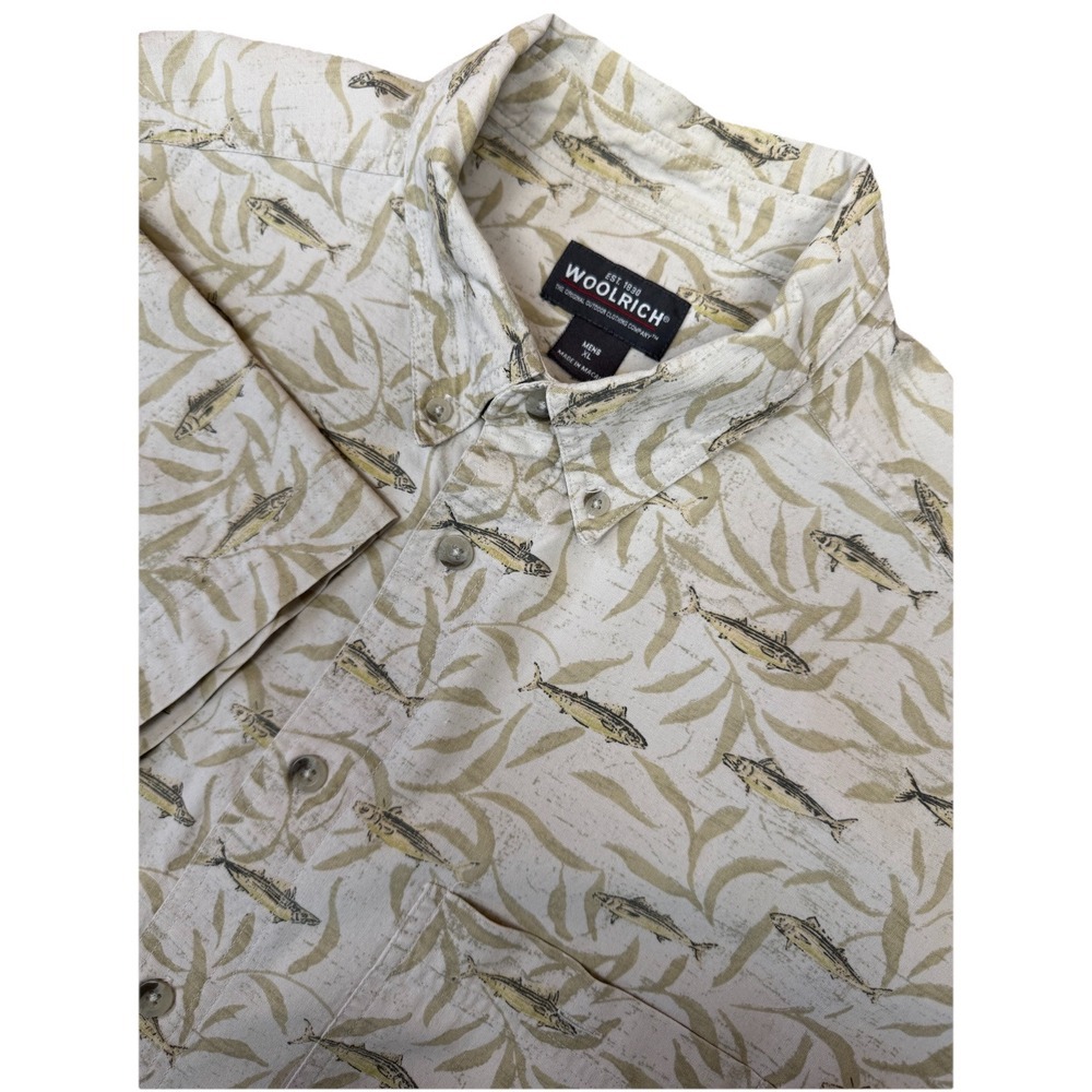 Woolrich Fish Print Button Up Short Sleeve Casual Shirt Mens Medium